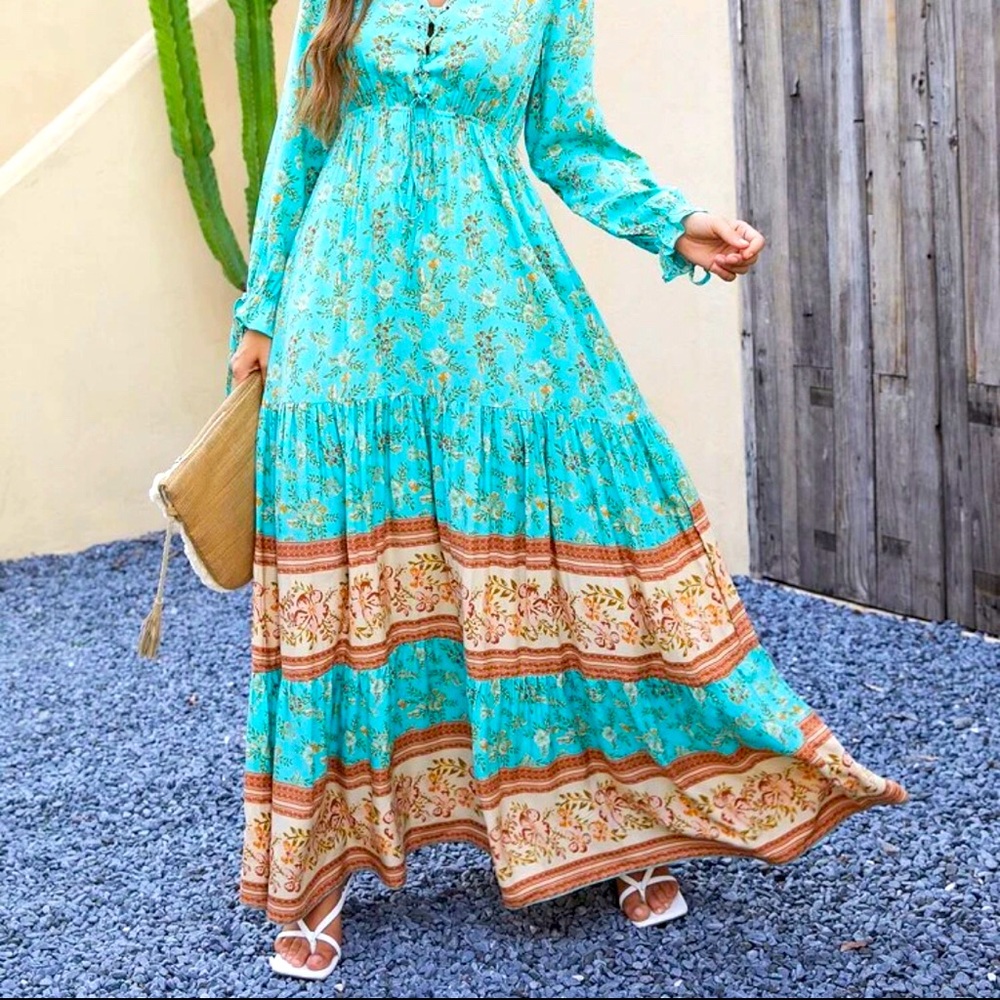Pretty maxi dress